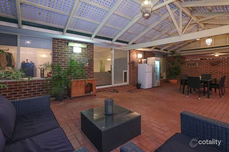 28 Golden Ash Gdns, Helena Valley, WA 6056