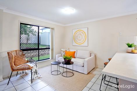 Property photo of 5 Respall Way Arundel QLD 4214