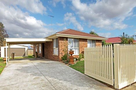 83 Wingarra Dr, Grovedale, VIC 3216