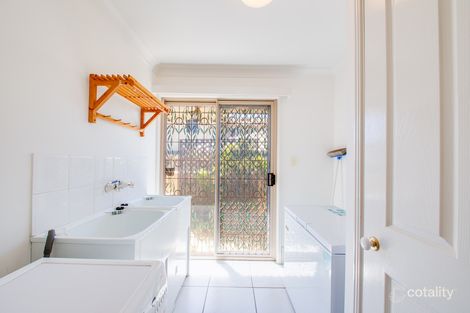 Property photo of 5 Kingston Drive Flinders View QLD 4305