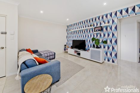 Property photo of 5/8 Ilumba Way Nollamara WA 6061