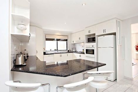 Property photo of 47 Brampton Circuit Delahey VIC 3037