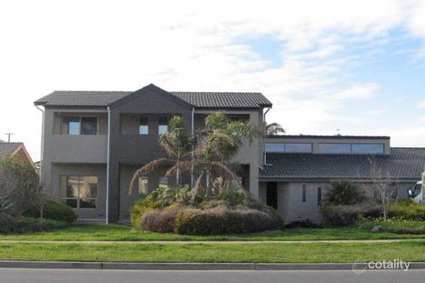 61 Fairford Tce, West Lakes Shore, SA 5020