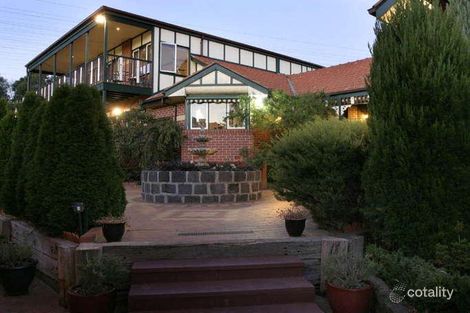 Property photo of 5-6 Tamara Close Berwick VIC 3806