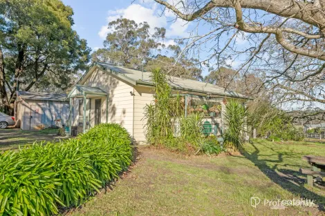 Property photo of 9 The Crescent Wesburn VIC 3799