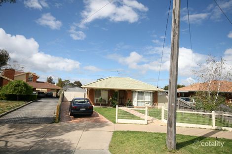 18 Nanworen Cres, Bell Park, VIC 3215