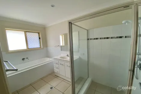 Property photo of 10 Warragrah Place Parkes NSW 2870