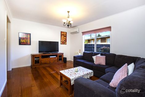 Property photo of 3 Hanley Street Avondale Heights VIC 3034