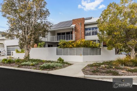 1 Barrow Cres, North Coogee, WA 6163