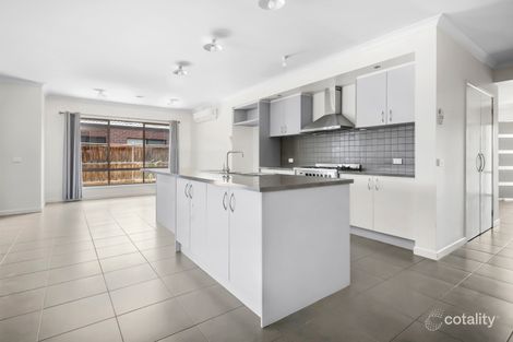 Property photo of 8 Flemings Avenue Harkness VIC 3337