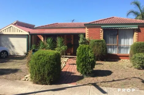 16 Magnolia St, St Albans, VIC 3021