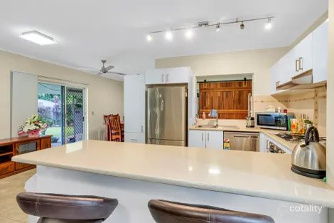 Property photo of 23 Bathurst Drive Bentley Park QLD 4869