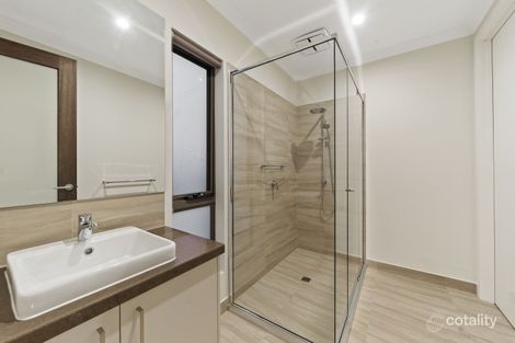 Property photo of 9 Murgese Circuit Clyde North VIC 3978