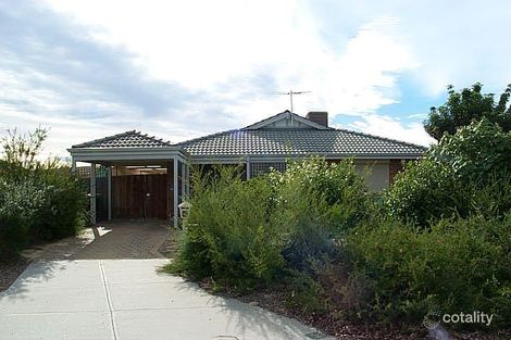 Property photo of 21 Dulverton Close Stratton WA 6056