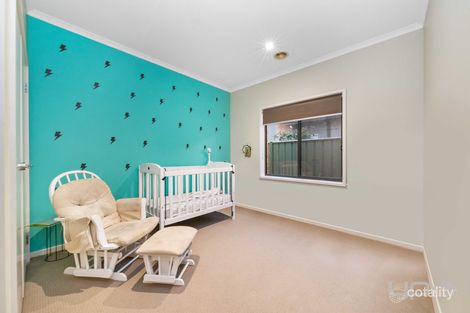 Property photo of 18 Botanical Drive Caroline Springs VIC 3023