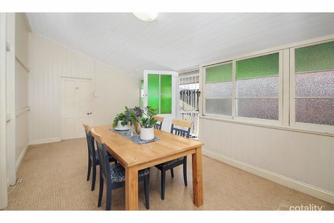 Property photo of 8 Avondale Avenue Annerley QLD 4103