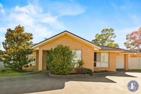 24b Binalong St, Young, NSW 2594