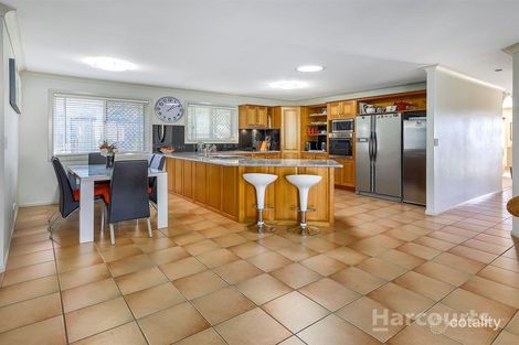 Property photo of 16 Lynford Place Bridgeman Downs QLD 4035