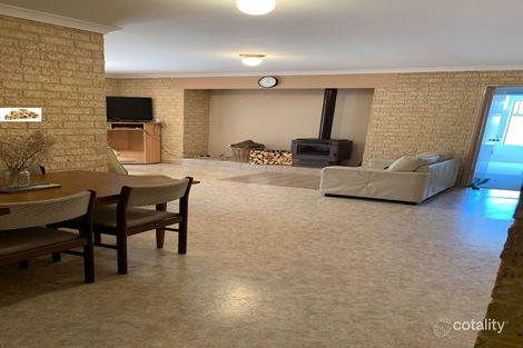 Property photo of 2 Hope Street Beverley WA 6304