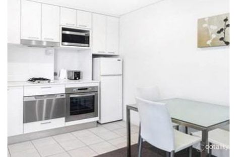 Property photo of 2A Henry Lawson Avenue McMahons Point NSW 2060