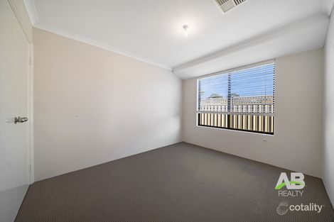 Property photo of 17 Nasidi Place Sinagra WA 6065