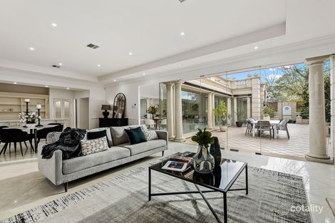 Property photo of 69 Outer Crescent Brighton VIC 3186