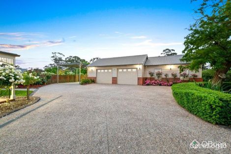 Property photo of 8 Coach House Lane Beaconsfield VIC 3807