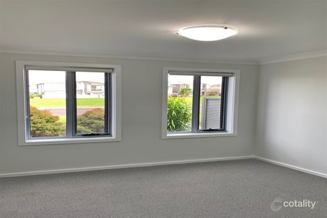 Property photo of 3/30 Coolum Parkway Shell Cove NSW 2529