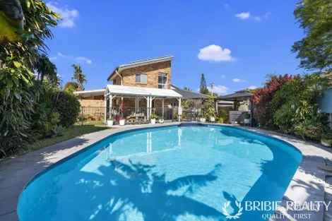 Property photo of 5 Pembroke Place Banksia Beach QLD 4507
