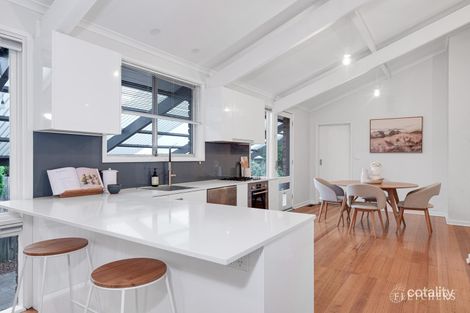 Property photo of 6 Terrigal Close Ringwood North VIC 3134