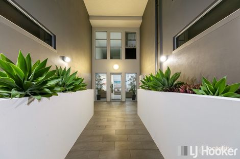 Property photo of 32/7-13 Shore Street East Cleveland QLD 4163