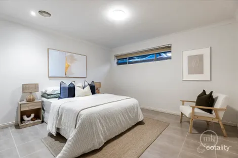 Property photo of 2/1152 Main Road Eltham VIC 3095