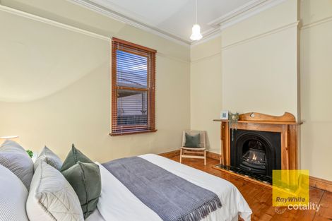 Property photo of 17 Bourke Crescent Geelong VIC 3220