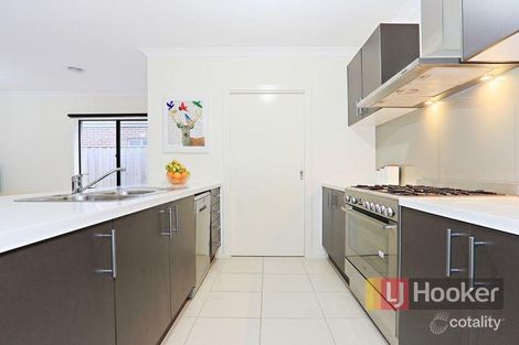 Property photo of 22 Jasmine Grove Officer VIC 3809