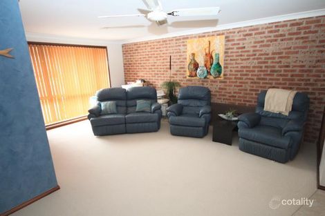 Property photo of 18 Rennie Crescent Tuncurry NSW 2428