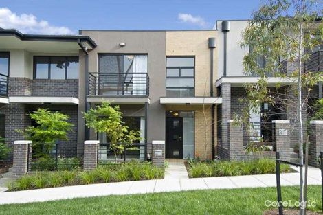 Property photo of 13 Cascade Walk Macleod VIC 3085