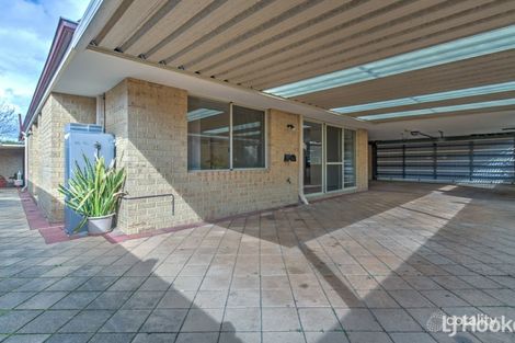 72a Towncentre Dr, Thornlie, WA 6108