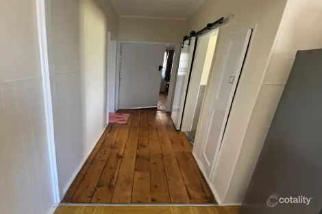 Property photo of 11 Queen Street Roma QLD 4455