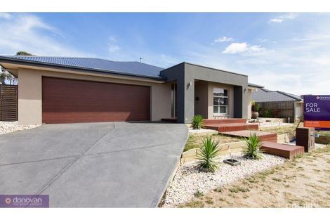 Property photo of 21 St Austell Court Skye VIC 3977