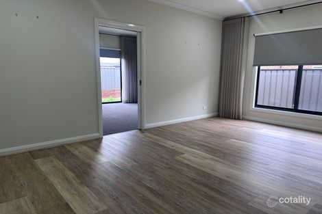 Property photo of 17 Pascal Crescent Kalkallo VIC 3064