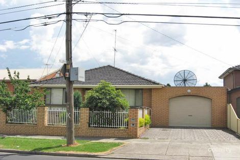 21 Fairbairn Rd, Sunshine West, VIC 3020