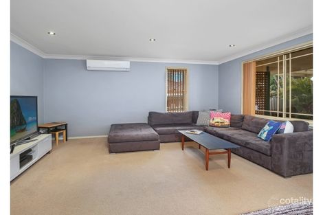Property photo of 2/6 Jacaranda Avenue Glenning Valley NSW 2261