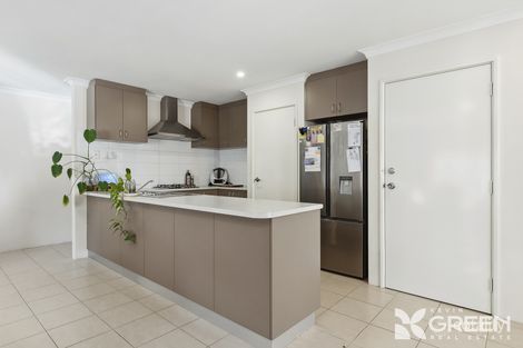 Property photo of 12 Dutton Gardens South Yunderup WA 6208