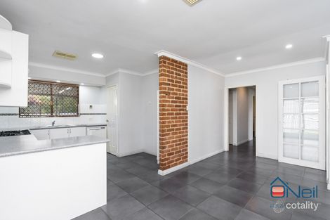 Property photo of 11 Kari Court Camillo WA 6111