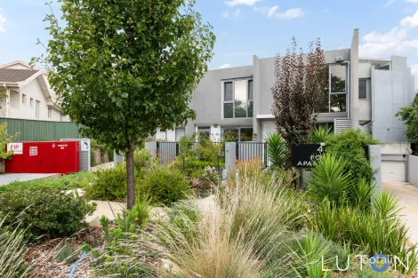 Property photo of 31/41 Hampton Circuit Yarralumla ACT 2600