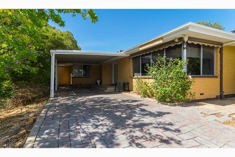 Property photo of 2 Alders Drive Happy Valley SA 5159
