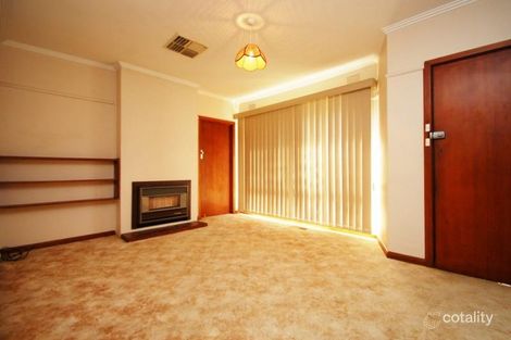 Property photo of 2 Lichfield Avenue Jacana VIC 3047