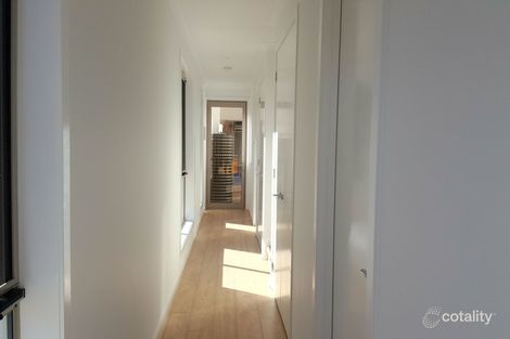 Property photo of 28 Danthonia Street Coburg North VIC 3058