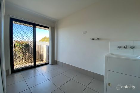 1/10 Carmen Ct, Oxenford, QLD 4210