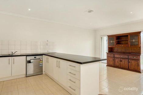 Property photo of 16/2 Coventry Drive Sandhurst VIC 3977